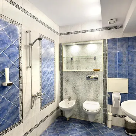 Hotel Zodiak 3*
