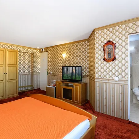 Zodiak Hotel 3*